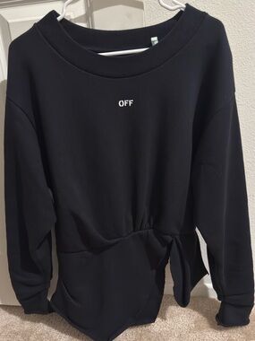 Authentic Women’s Off-White Black Crewneck Asymmetrical Sweatshirt
